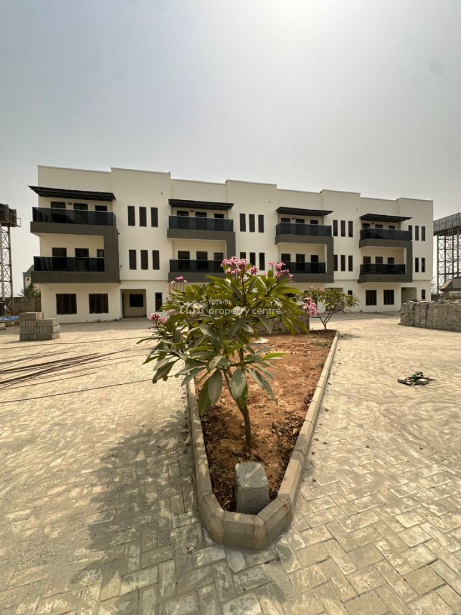 Elegant 5-bedroom Terraced Duplex with Bq, Mabushi, Abuja, Terraced Duplex for Sale