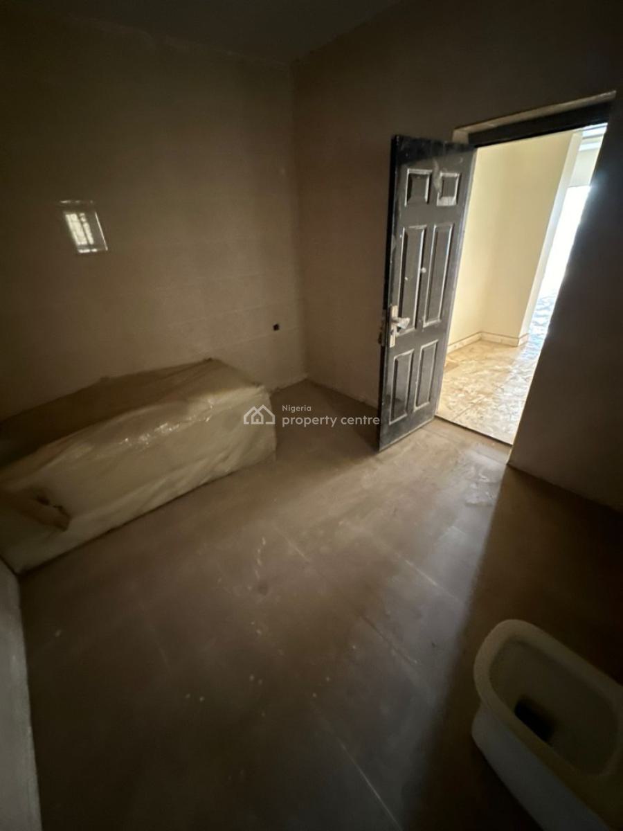 Elegant 5-bedroom Terraced Duplex with Bq, Mabushi, Abuja, Terraced Duplex for Sale