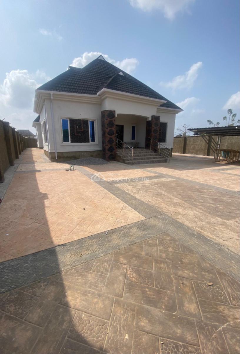 Fenced 4 Bedroom Bungalow with a Parking Space, Ilekun,oda Road, Akure, Akure, Ondo, Detached Bungalow for Sale