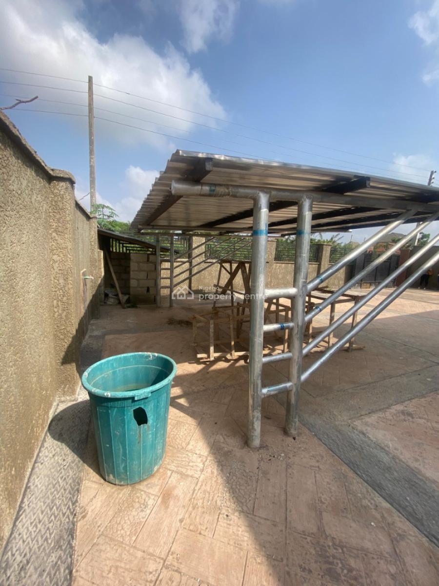 Fenced 4 Bedroom Bungalow with a Parking Space, Ilekun,oda Road, Akure, Akure, Ondo, Detached Bungalow for Sale