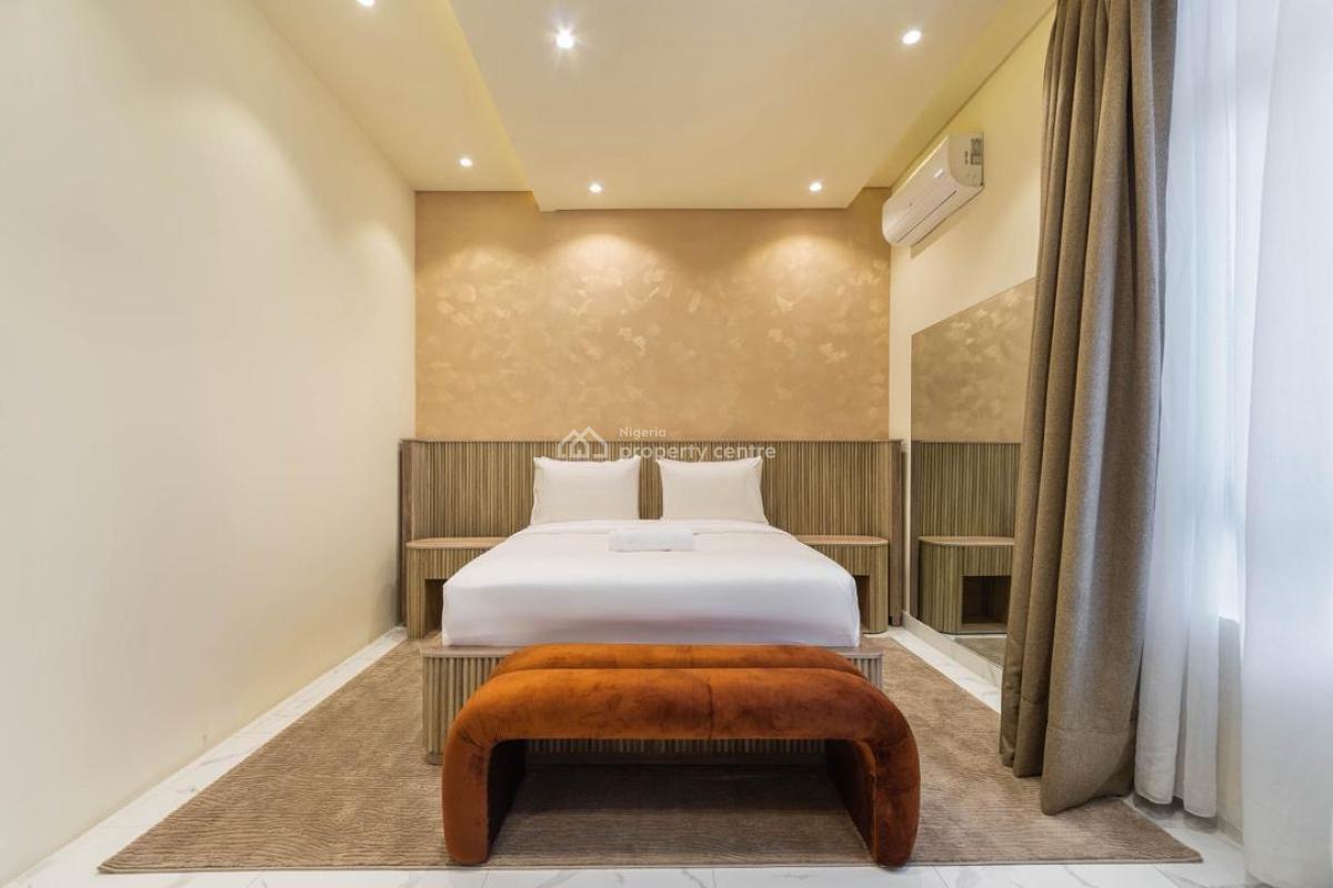 One-bedroom Penthouse with Outdoor Entertainment Patio, Bishop Aboyade Cole, Victoria Island (vi), Lagos, House Short Let