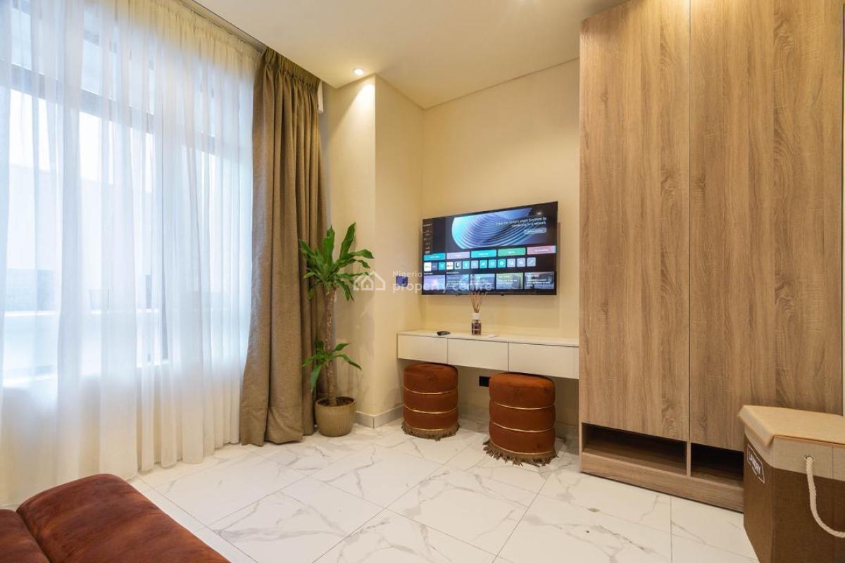 One-bedroom Penthouse with Outdoor Entertainment Patio, Bishop Aboyade Cole, Victoria Island (vi), Lagos, House Short Let