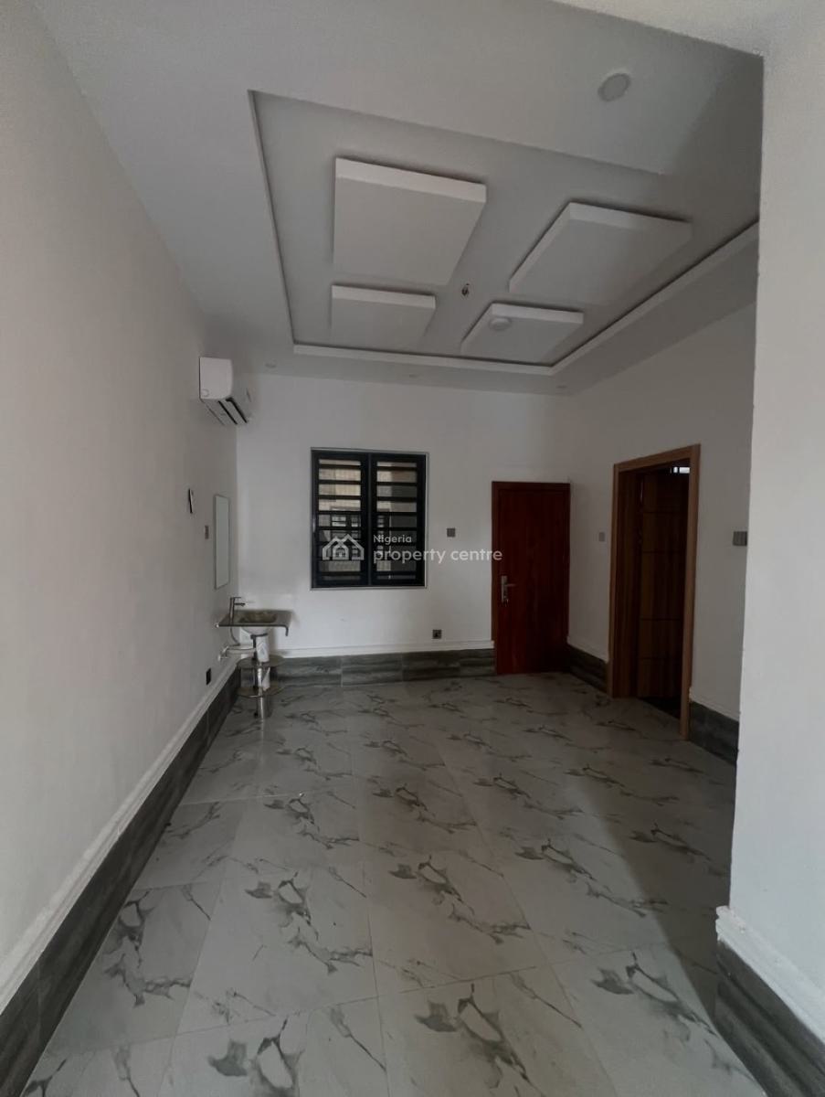 Beautiful 2 Bedroom Apartment, Mobile Road, Ajah, Lagos, House for Rent
