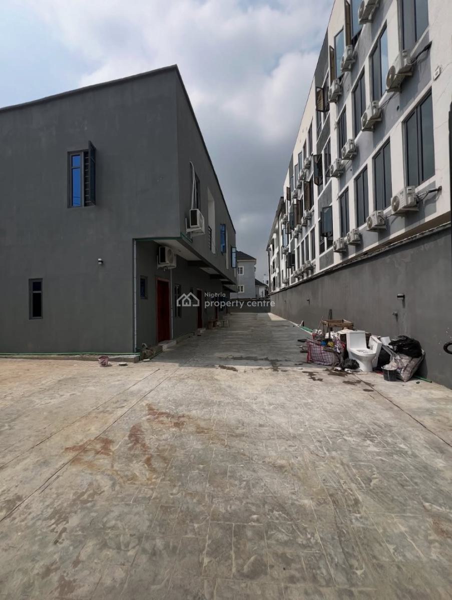 Massive 2 Bedroom Terrace Duplex, Ologolo, Lekki, Lagos, Terraced Duplex for Rent
