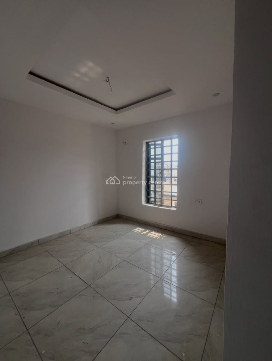 Massive 2 Bedroom Terrace Duplex, Ologolo, Lekki, Lagos, Terraced Duplex for Rent