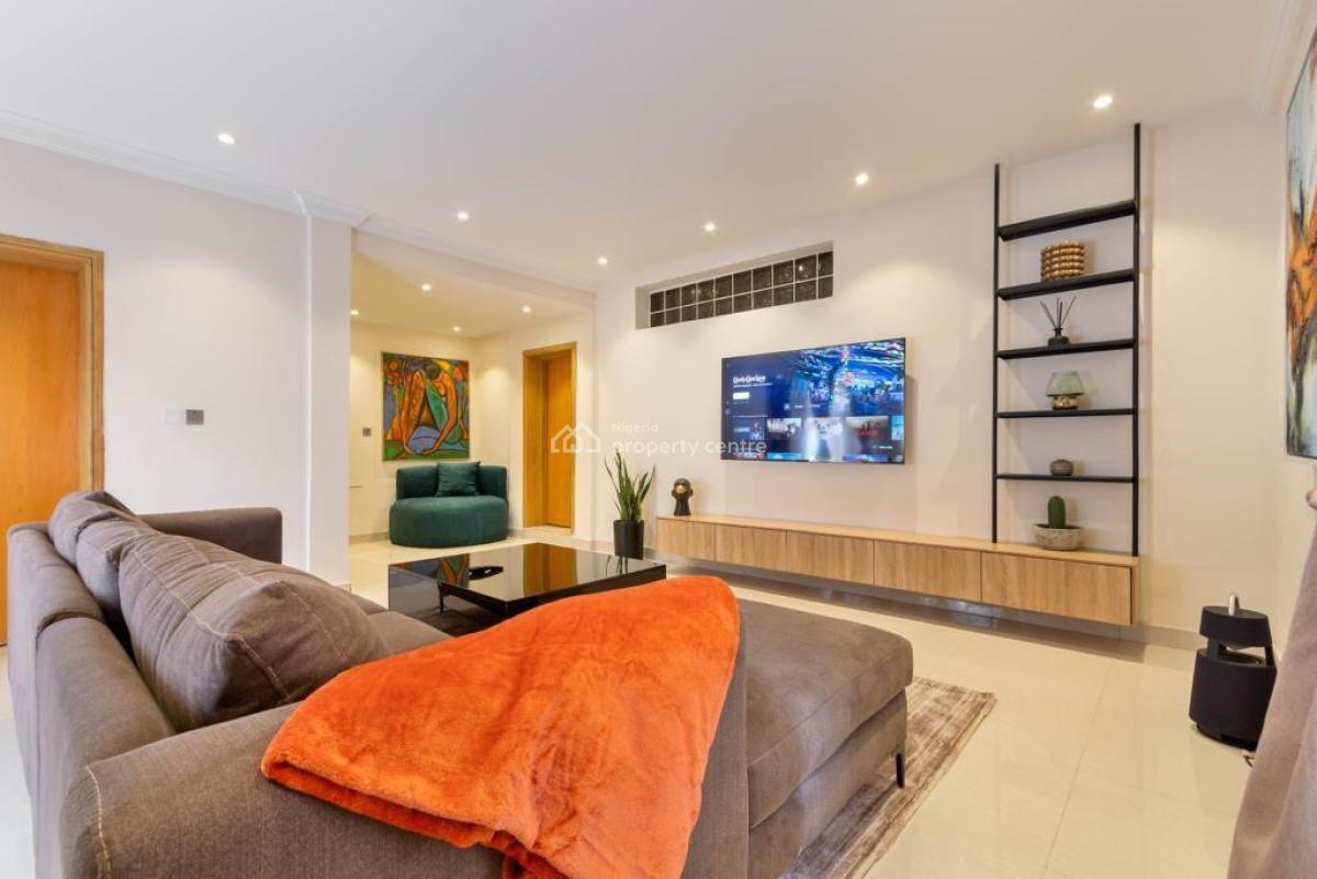 1 Bedroom Apartment with Top Notch Amenities Available., Lekki Phase 1, Lekki, Lagos, Flat / Apartment Short Let