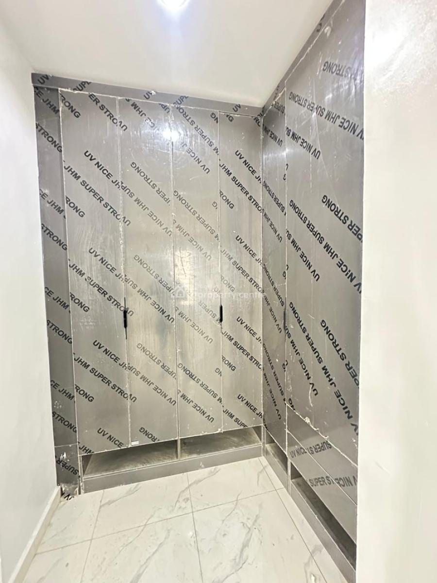 Exquisite Luxury Spacious 5 Bedroom Semi-detached Duplex with Bq, Lekki County, Ikota, Lekki, Lagos, Semi-detached Duplex for Sale