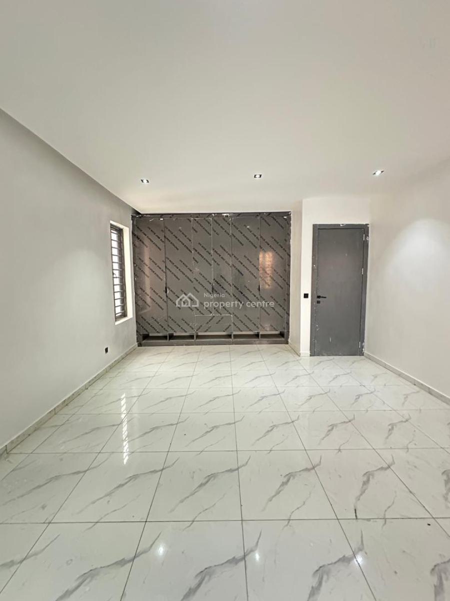 Exquisite Luxury Spacious 5 Bedroom Semi-detached Duplex with Bq, Lekki County, Ikota, Lekki, Lagos, Semi-detached Duplex for Sale