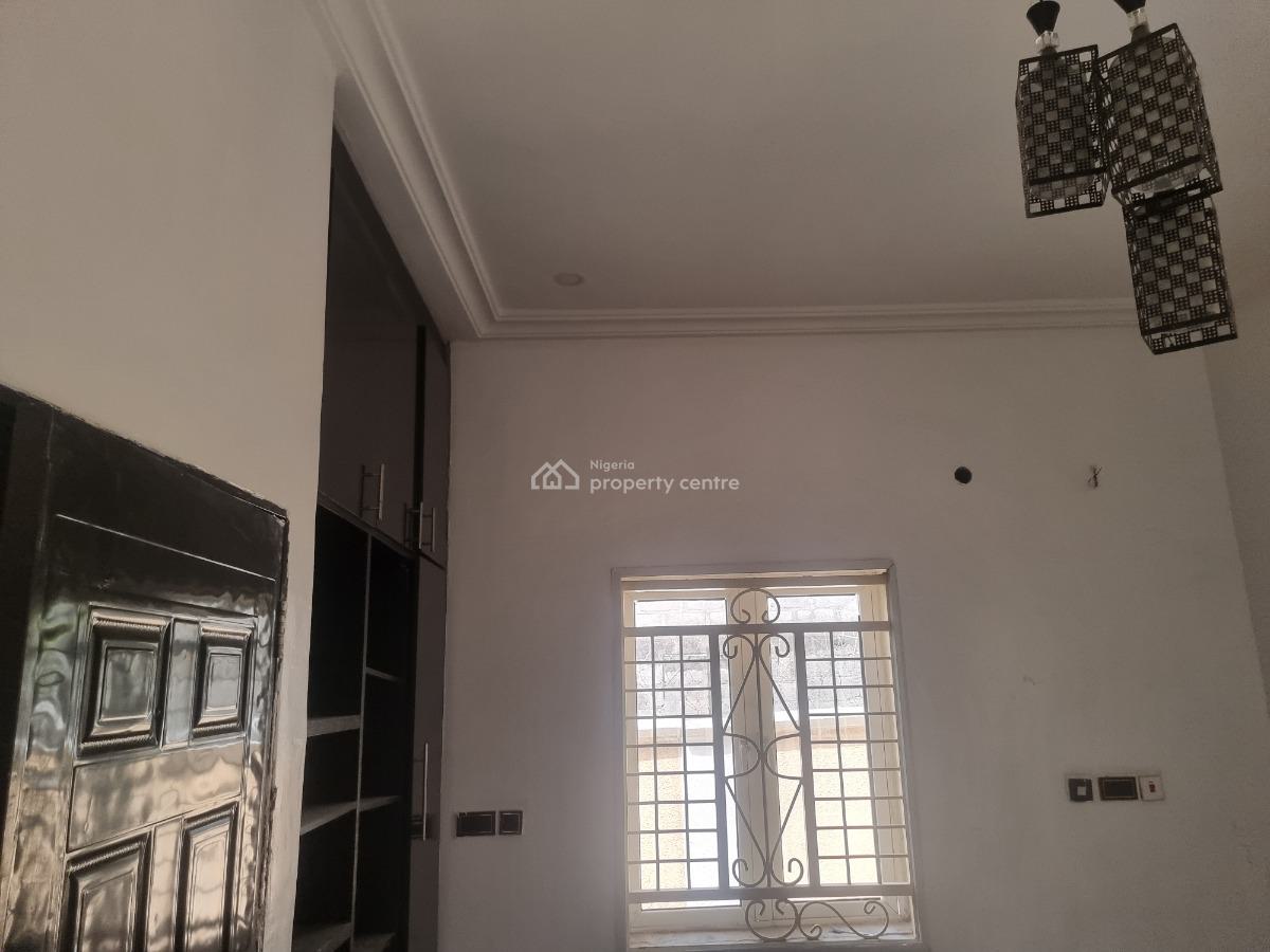 Luxury 4 Bedroom Penthouse with 2bq and Gate House, Estate Along Von Road, Lugbe District, Abuja, Detached Duplex for Rent