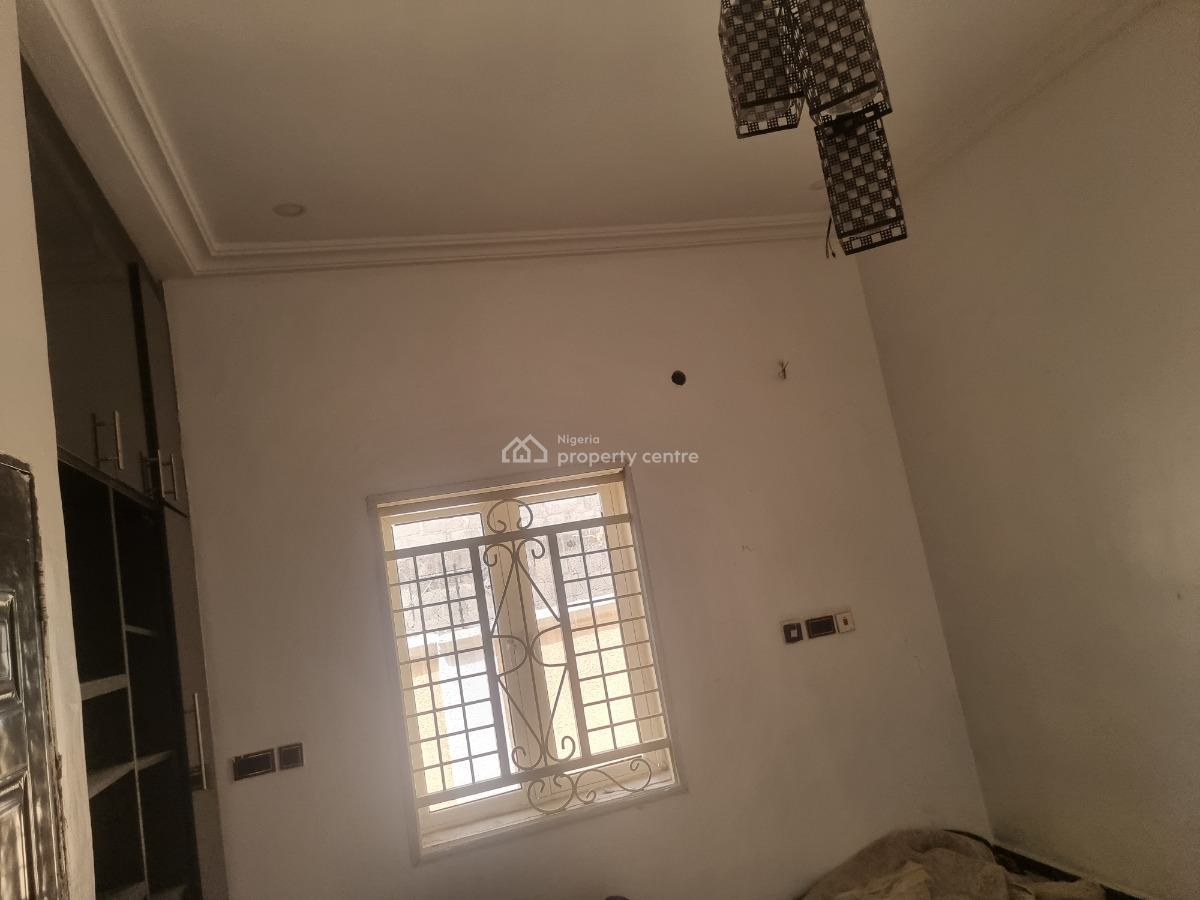 Luxury 4 Bedroom Penthouse with 2bq and Gate House, Estate Along Von Road, Lugbe District, Abuja, Detached Duplex for Rent