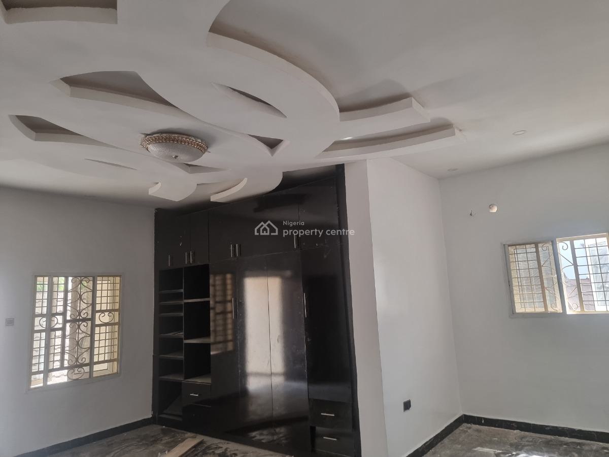 Luxury 4 Bedroom Penthouse with 2bq and Gate House, Estate Along Von Road, Lugbe District, Abuja, Detached Duplex for Rent