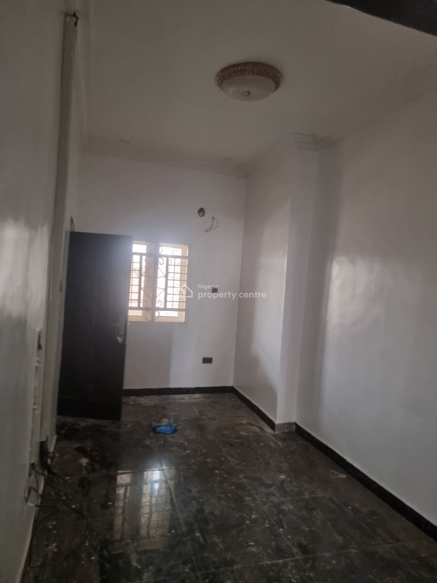 Luxury 4 Bedroom Penthouse with 2bq and Gate House, Estate Along Von Road, Lugbe District, Abuja, Detached Duplex for Rent