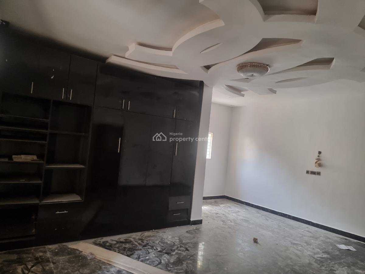 Luxury 4 Bedroom Penthouse with 2bq and Gate House, Estate Along Von Road, Lugbe District, Abuja, Detached Duplex for Rent