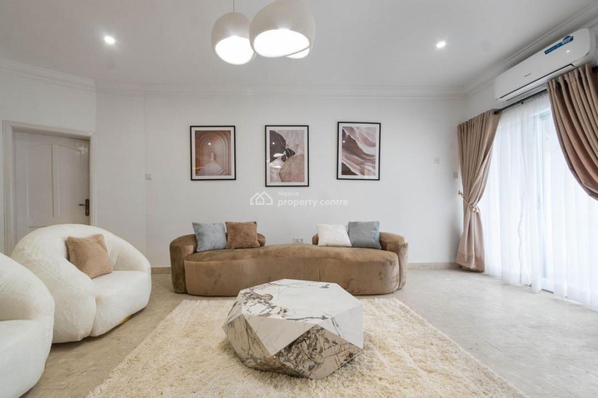 Luxury Waterfront 4 Bedroom with Pool, Gym and Games, Lekki Phase 1, Lekki, Lagos, Flat / Apartment Short Let