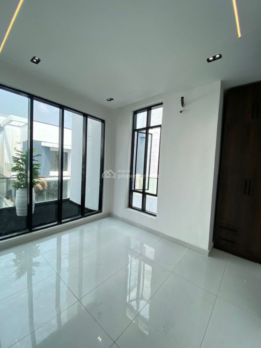 Impeccable 5 Fully Detached Duplex with Bq, Chevron, Lekki, Lagos, Detached Duplex for Sale