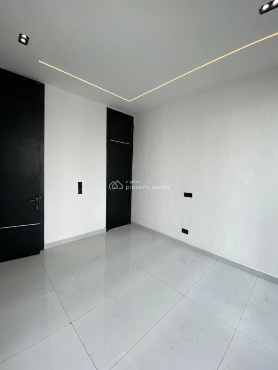 Impeccable 5 Fully Detached Duplex with Bq, Chevron, Lekki, Lagos, Detached Duplex for Sale