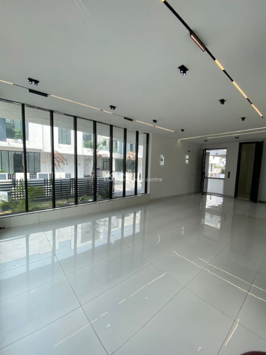 Impeccable 5 Fully Detached Duplex with Bq, Chevron, Lekki, Lagos, Detached Duplex for Sale