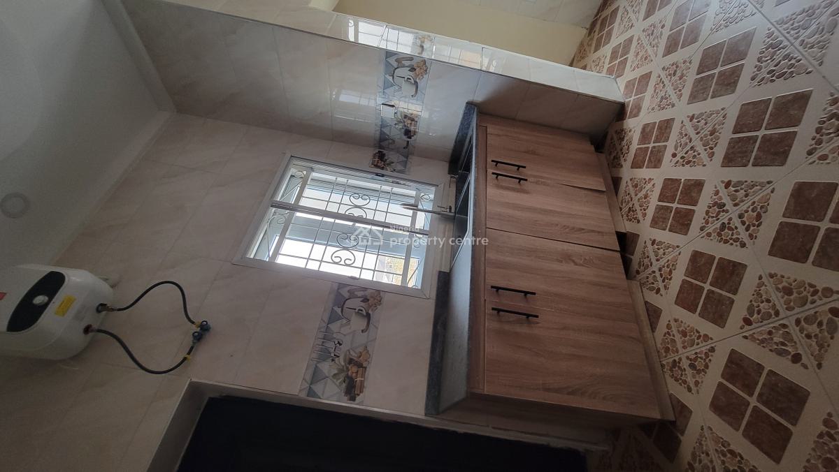 Newly Built Three(3) Bedrooms Apartment @riverpark Estate, Cluster , River Park Estate Airport Road Abuja, Lugbe District, Abuja, Flat / Apartment for Rent