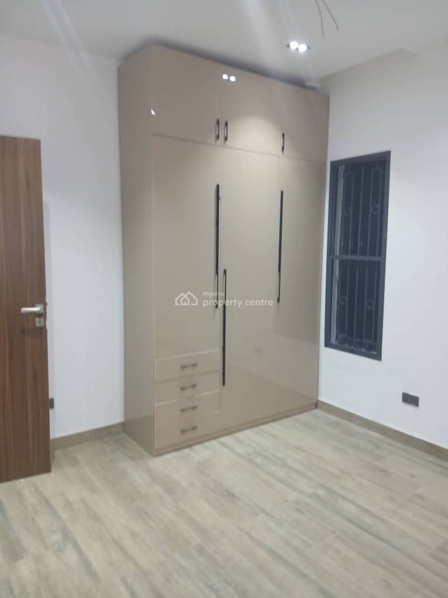 Exquisitely Finished 4 Bedroom Terrace House, Inside Magodo Shaginsha Gra, Gra Phase 2, Magodo, Lagos, Terraced Duplex for Rent