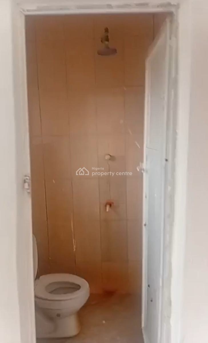 Upstairs Mid- Size Mini Flat @ Abijo Gra{ Video}, Abijo Gra, Abijo, Lekki, Lagos, Mini Flat (room and Parlour) for Rent