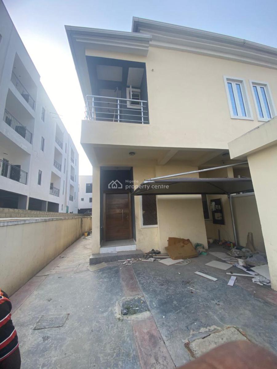 Luxurious 4 Bedroom Semi-detached Duplex with Bq, Ologolo, Lekki Phase 1, Lekki, Lagos, Semi-detached Duplex for Rent