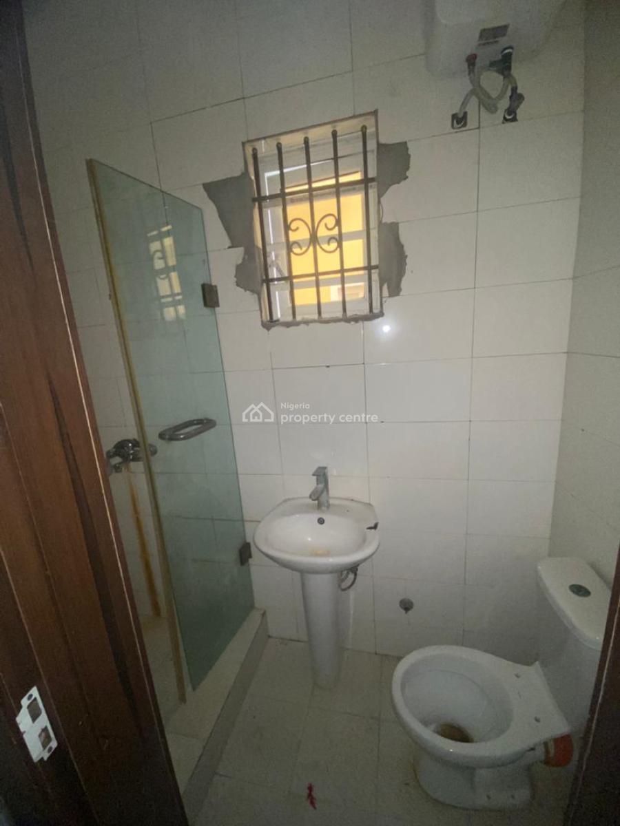 Luxurious 4 Bedroom Semi-detached Duplex with Bq, Ologolo, Lekki Phase 1, Lekki, Lagos, Semi-detached Duplex for Rent