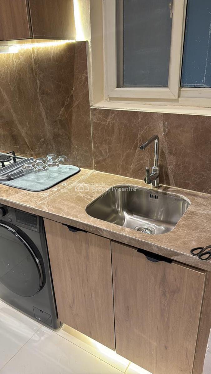 Luxury 2 Bedroom Apartment with Pool and Terrace Rooftop, Keffi Suites, Ikoyi, Lagos, Flat / Apartment Short Let