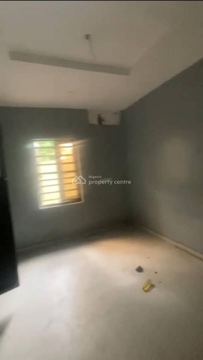 Lovely 3bedroom Flat, Ifako, Gbagada, Lagos, Flat / Apartment for Rent