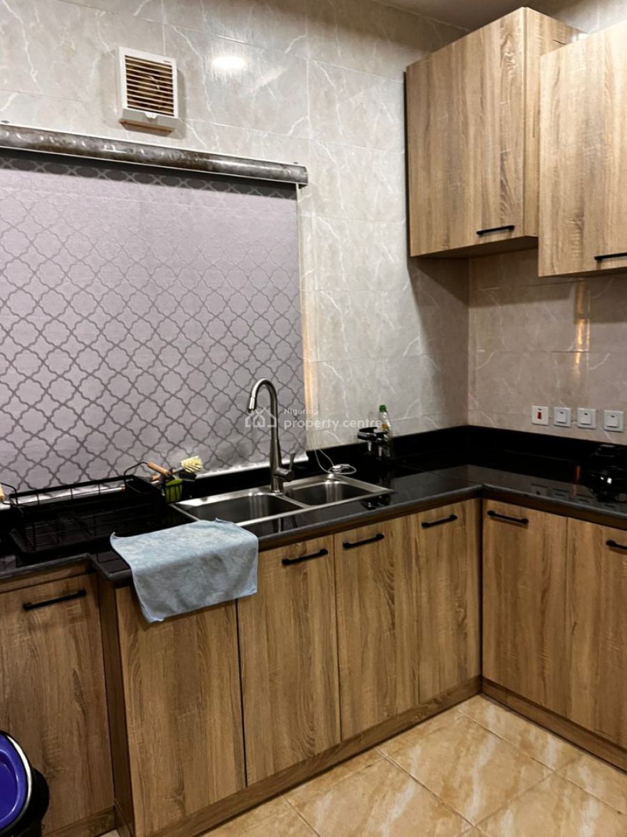 Brand New Tastefully Built and Finished Three Bedrooms Flat, Gaduwa, Abuja, Flat / Apartment for Rent