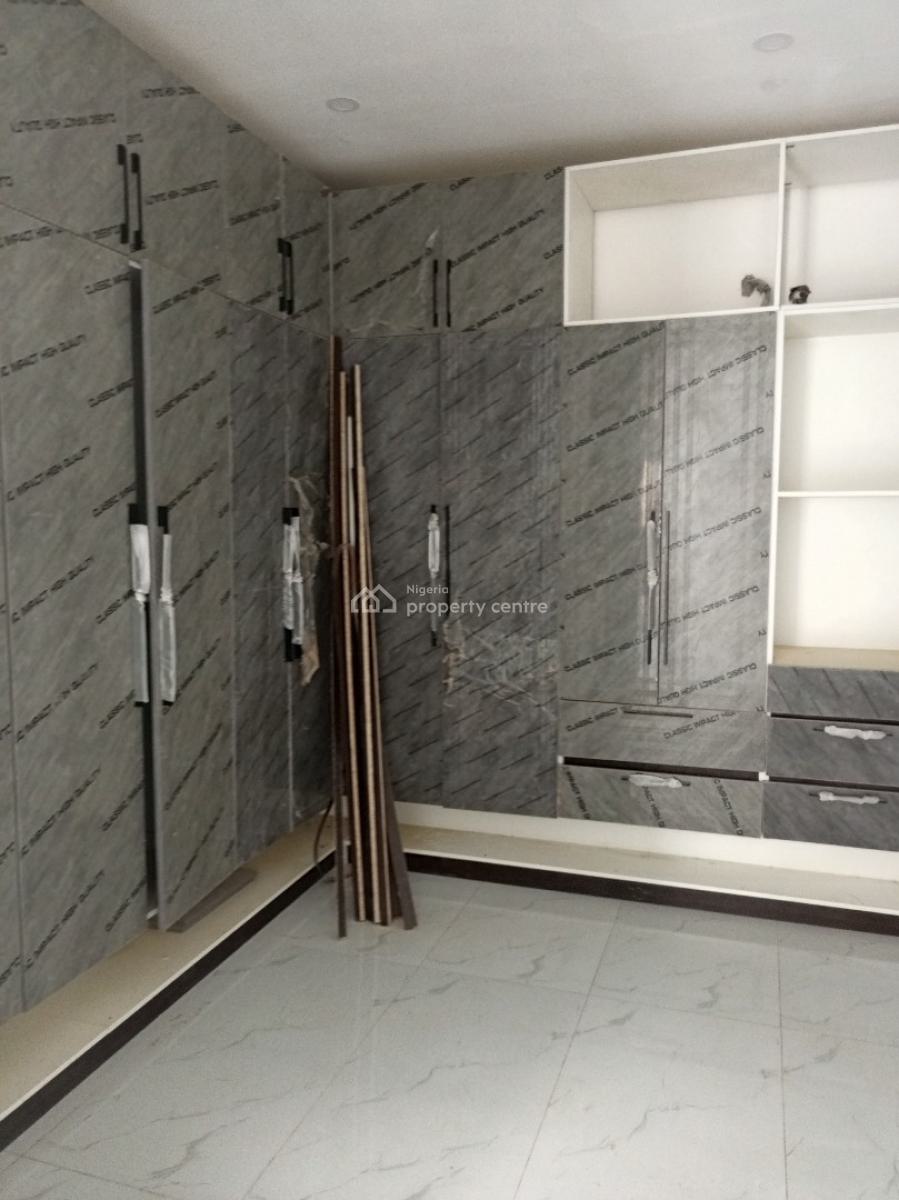 Smart Home.   Tastefully Finished Spacious Standard Brand Newly Built, Jahi By Gilmor, Jahi, Abuja, Terraced Duplex for Sale