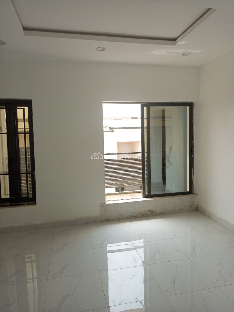 Smart Home.   Tastefully Finished Spacious Standard Brand Newly Built, Jahi By Gilmor, Jahi, Abuja, Terraced Duplex for Sale
