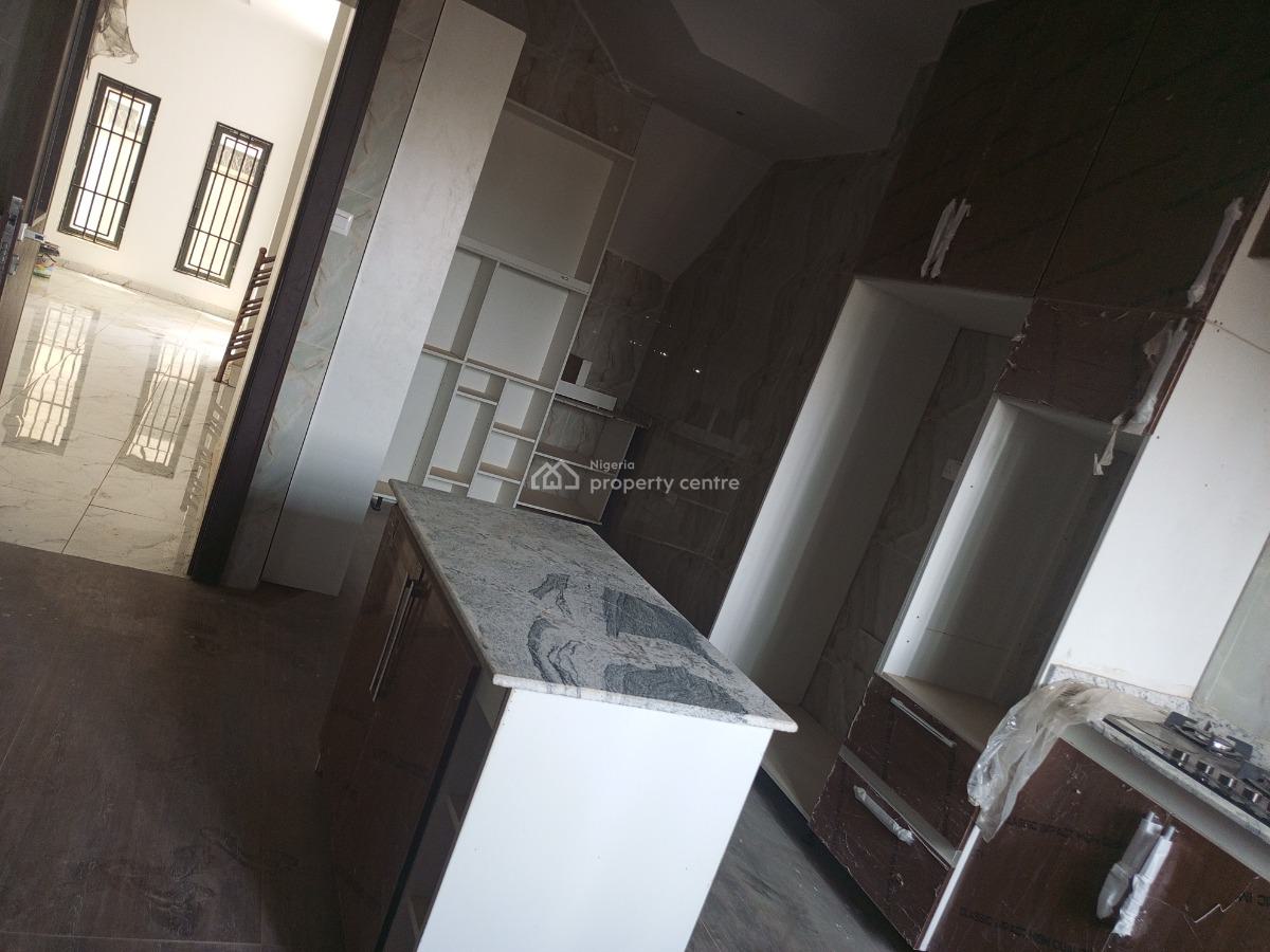 Smart Home.   Tastefully Finished Spacious Standard Brand Newly Built, Jahi By Gilmor, Jahi, Abuja, Terraced Duplex for Sale