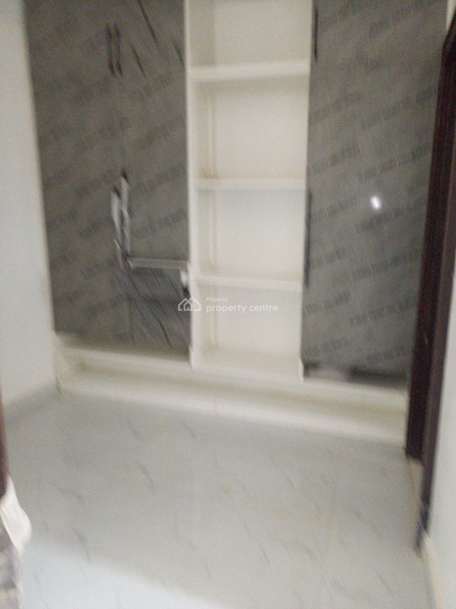 Smart Home.   Tastefully Finished Spacious Standard Brand Newly Built, Jahi By Gilmor, Jahi, Abuja, Terraced Duplex for Sale