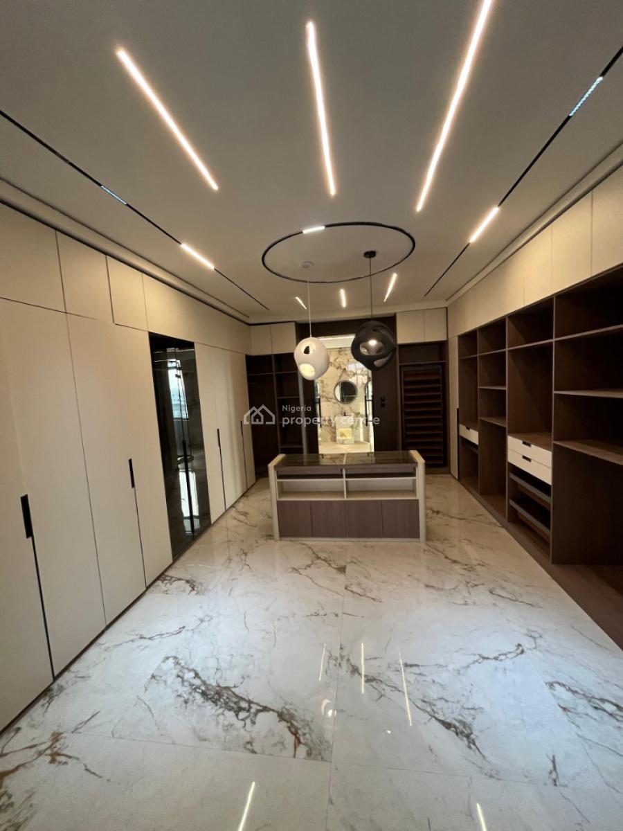 Spacious Massive Lurxuy 5 Bedroom Full Detached, Lekki Phase 1, Lekki, Lagos, Detached Duplex for Sale