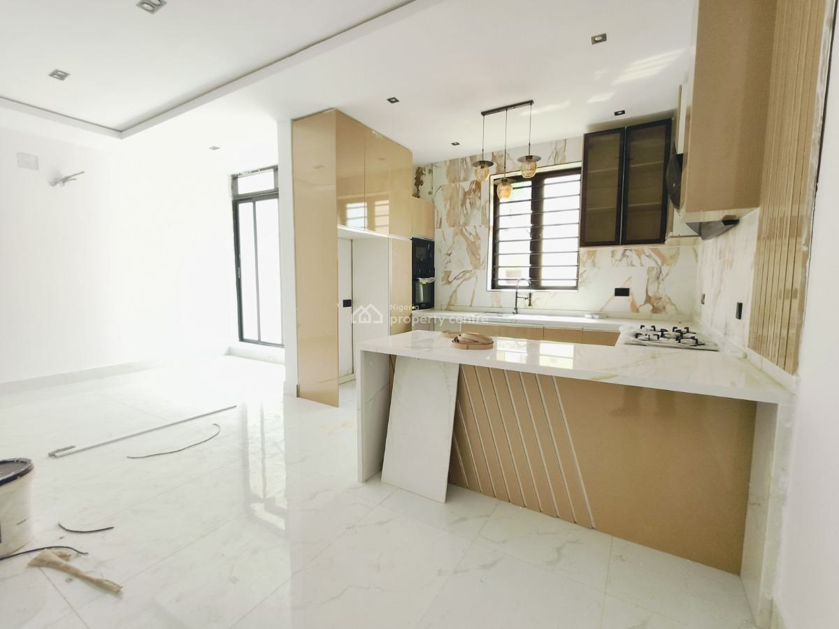 Exquisite 2 Bedroom Apartment, Ikate Lekki, Itire-ikate, Surulere, Lagos, Flat / Apartment for Sale