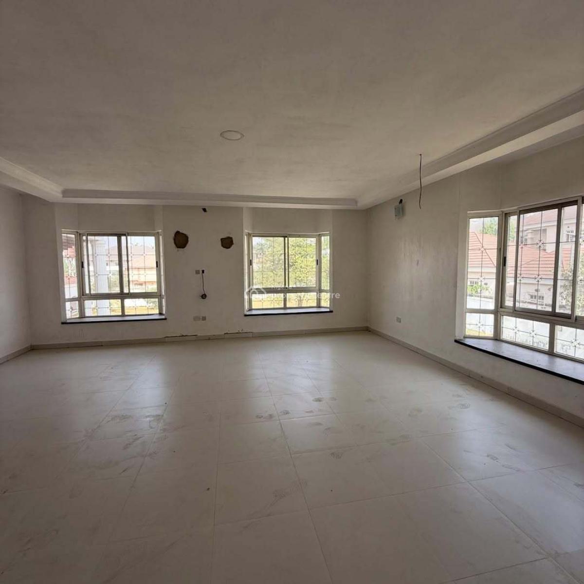 7-bedroom Luxury Mansion with 2-bedroom Guest Chalet, Asokoro District, Abuja, House for Sale