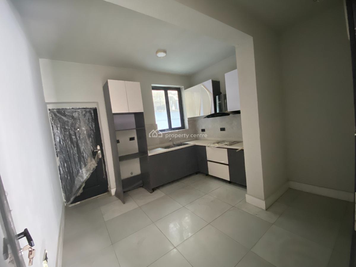 Cosmopolitan 4 Bedroom Terrace -next to Coastal Highway 7 Mins to V.i., Next to Coastal Highway, Easy Access to Vi,ikoyi), Ilasan, Lekki, Lagos, Terraced Duplex for Sale