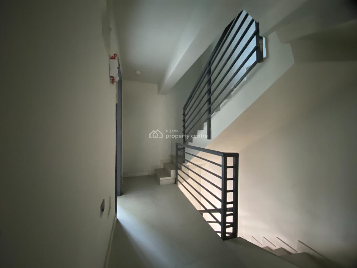 Cosmopolitan 4 Bedroom Terrace -next to Coastal Highway 7 Mins to V.i., Next to Coastal Highway, Easy Access to Vi,ikoyi), Ilasan, Lekki, Lagos, Terraced Duplex for Sale