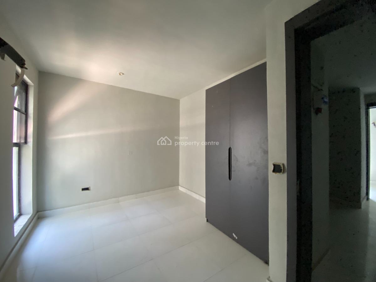 Cosmopolitan 4 Bedroom Terrace -next to Coastal Highway 7 Mins to V.i., Next to Coastal Highway, Easy Access to Vi,ikoyi), Ilasan, Lekki, Lagos, Terraced Duplex for Sale