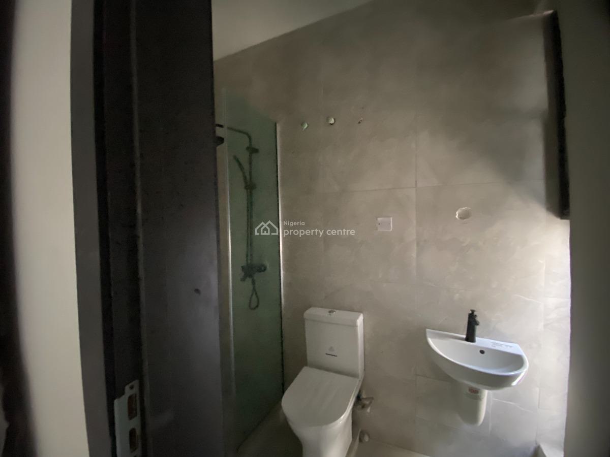 Cosmopolitan 4 Bedroom Terrace -next to Coastal Highway 7 Mins to V.i., Next to Coastal Highway, Easy Access to Vi,ikoyi), Ilasan, Lekki, Lagos, Terraced Duplex for Sale