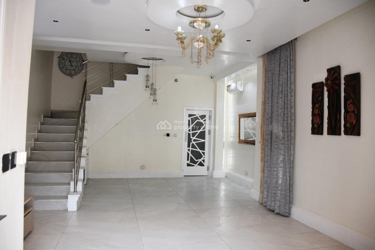 Luxury 4 Bedroom Town House, Beside Maryland Mall, Maryland, Lagos, Flat / Apartment for Sale