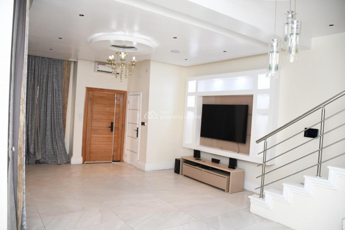 Luxury 4 Bedroom Town House, Beside Maryland Mall, Maryland, Lagos, Flat / Apartment for Sale