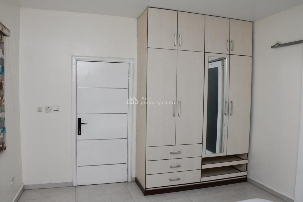 Luxury 4 Bedroom Town House, Beside Maryland Mall, Maryland, Lagos, Flat / Apartment for Sale