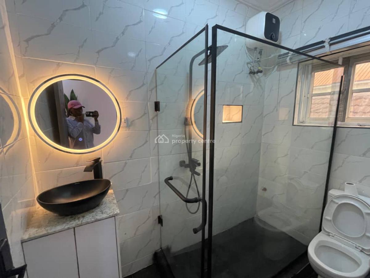 Luxurious 1 Bedroom Apartment with Parking Space and Speedy Internet, Comfortable Stay, Picturesque, Lekki Phase 1, Lekki, Lagos, Flat / Apartment Short Let