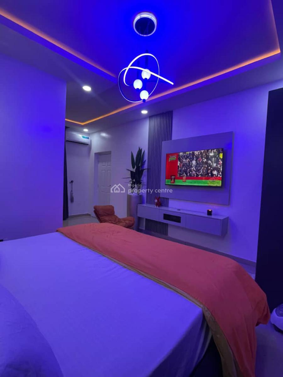 Luxurious 1 Bedroom Apartment with Parking Space and Speedy Internet, Comfortable Stay, Picturesque, Lekki Phase 1, Lekki, Lagos, Flat / Apartment Short Let