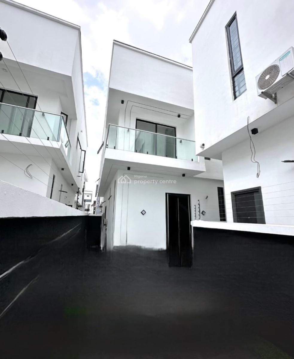 4 Bedroom  Spacious Semi Detached House, Chevron Lekki, Lekki, Lagos, Semi-detached Duplex for Sale