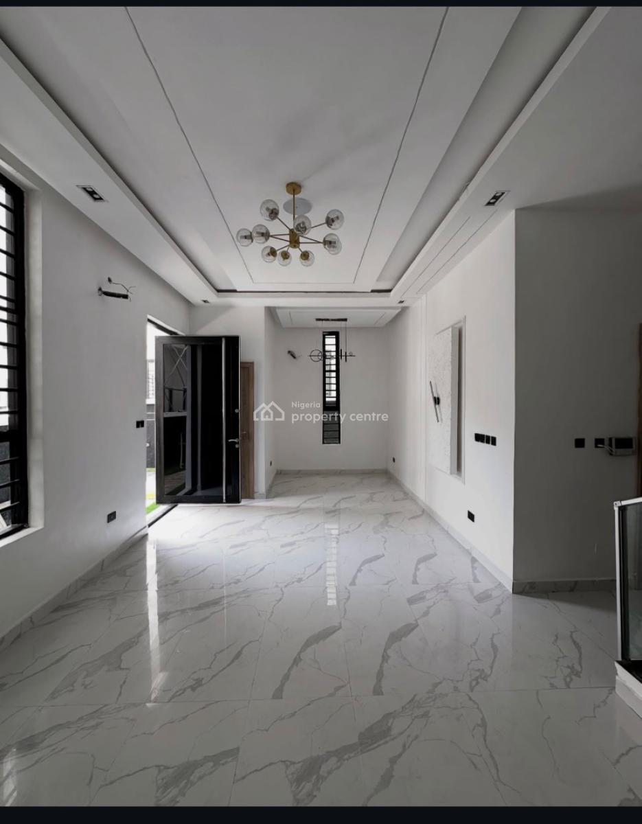 4 Bedroom  Spacious Semi Detached House, Chevron Lekki, Lekki, Lagos, Semi-detached Duplex for Sale