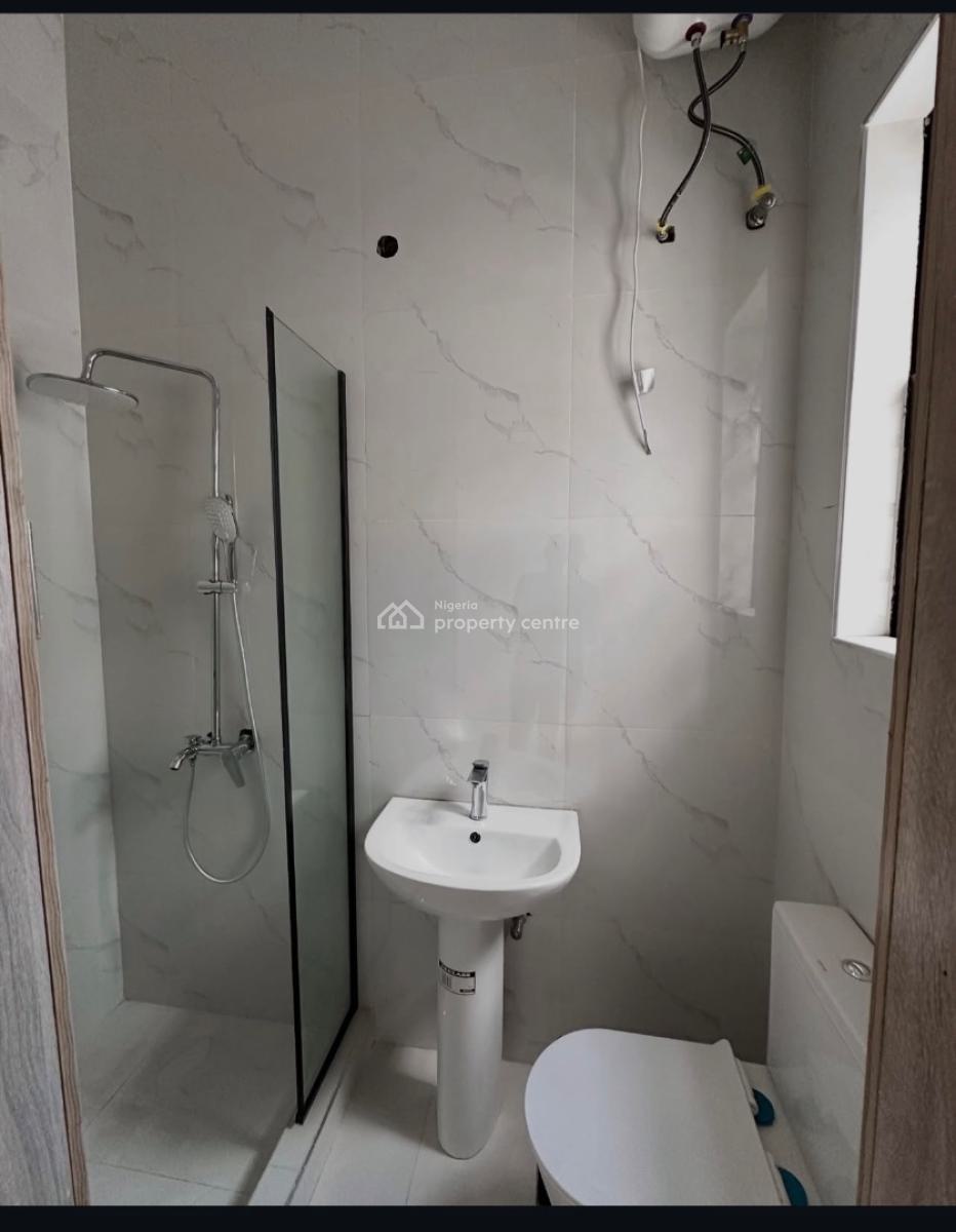 4 Bedroom  Spacious Semi Detached House, Chevron Lekki, Lekki, Lagos, Semi-detached Duplex for Sale