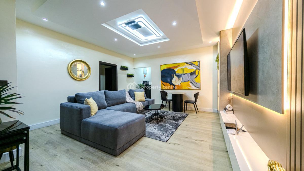 Exquisite 2 Bedroom Apartment with Football Pitch and Play Ground., Lekki Phase 1, Lekki, Lagos, Flat / Apartment Short Let