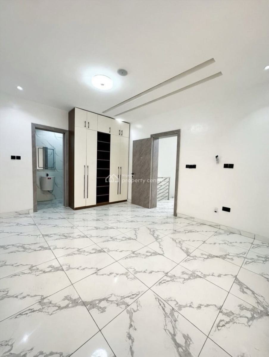 Serviced 4 Bedroom Terrace Duplex with Bq & Inverter, Lekki Phase 1, Lekki, Lagos, Terraced Duplex for Sale